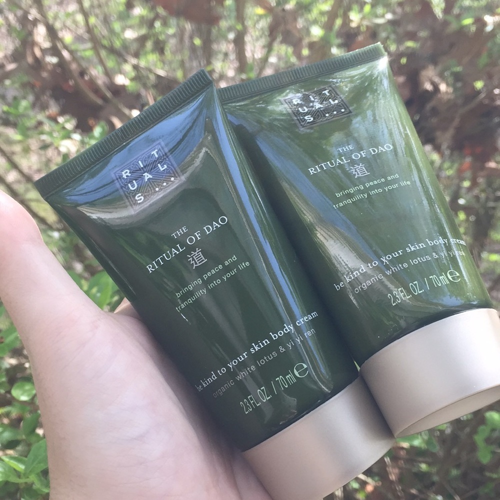 2 Tubes of White Lotus and Yi Yi Ren Lotion